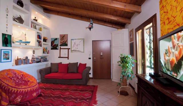 Cozy apartment in natural park, near Fair, FICO,Bellaria Hospital