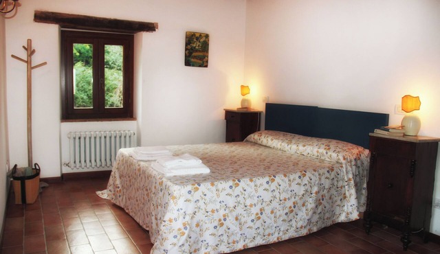 Cozy cottage on wine farm