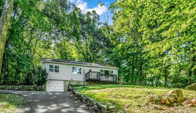 Cozy New England home near Quinnipiac Yale