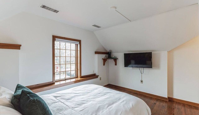 Cozy retreat in Thornton, PA!