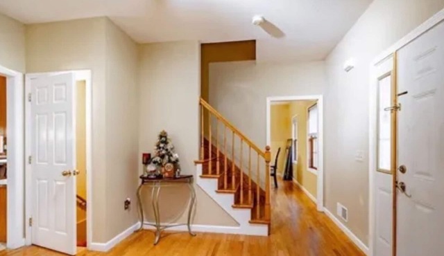 Cozy, Spacious and Quiet 2-bedroom house with Central AC, WiFi and fitness room