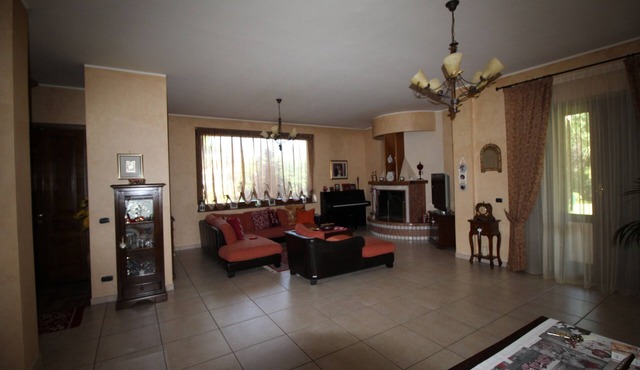 Cozy Villa halfway between Naples and Rome