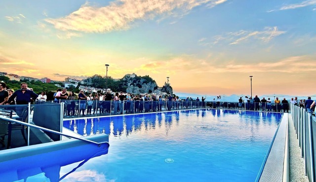 Domus Hotel