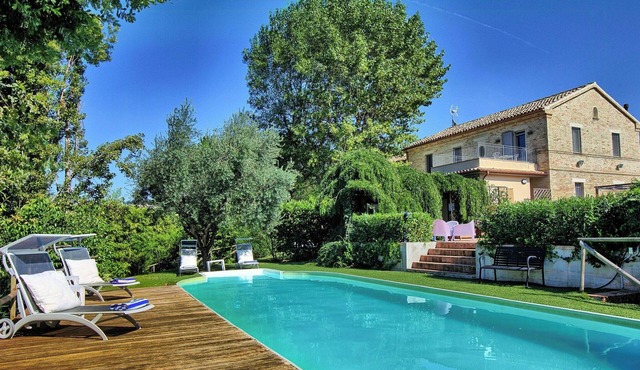 Early 1900s villa with pool near Ostra