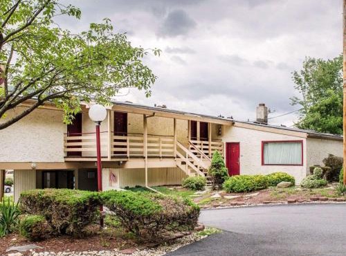 Econo Lodge Clarks Summit - Scranton