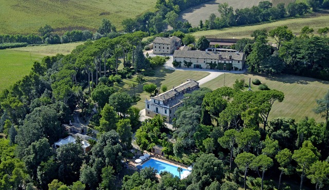 Elegant house inside our period villa surrounded by centuries-old park