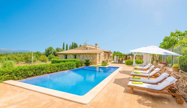 ES MOYÀ DES PINS - Villa with private pool in Muro. Free WiFi