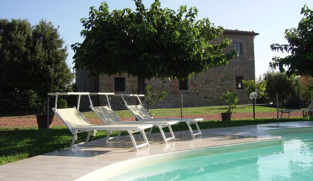 Exclusive villa for families with children or groups.Wine route.