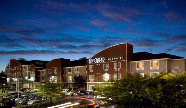 Executive Residency by Best Western Navigator Inn & Suites