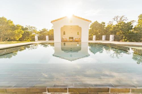 Exquisite Estately Villa