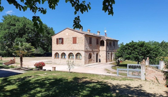 Fabulous Villa with swimming pool and garden
