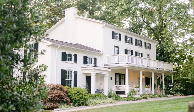 Fairville Inn