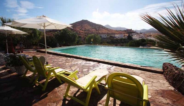 Finca 'Casa Parque Natural 2 - 5' with Mountain Views, Pool & Wi-Fi