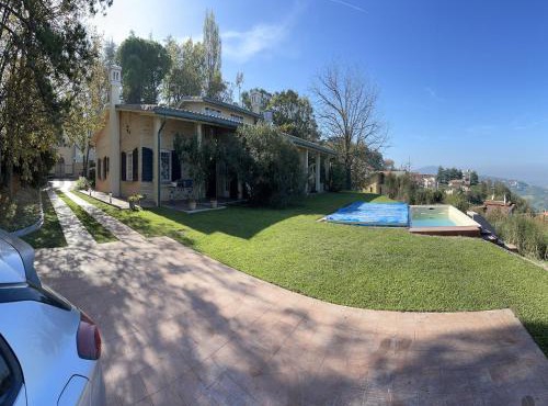 Gemmano's villa with pool and Vineyard