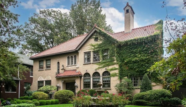 Gorgeous 3BR | Private Garden w/Outdoor Dining!