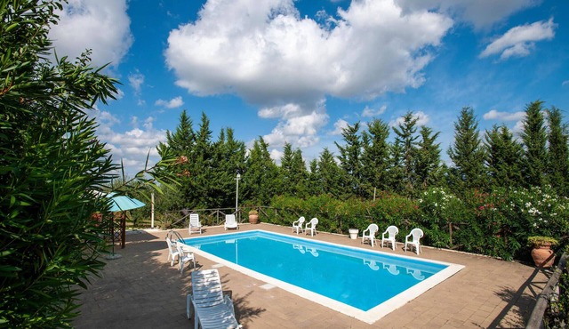 Gorgeous home in Servigliano
