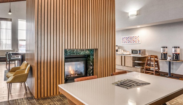 Hampton Inn & Suites Scottsburg