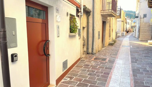 Hermitage Suite - BaBsuites