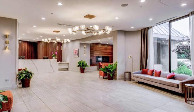 Hilton Chicago/Oak Lawn