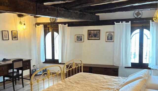 Historic Calabrian Clifftop Apartment with Panoramic Sea Views