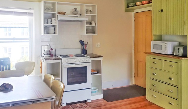 Historic downtown apartment. Unscented products and sustainability practices.