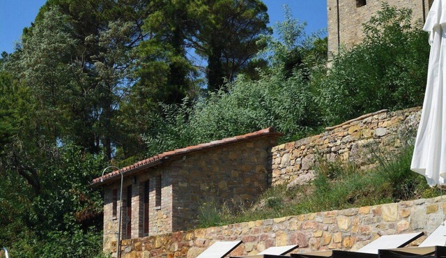 Historic home in medieval town near Orvieto
