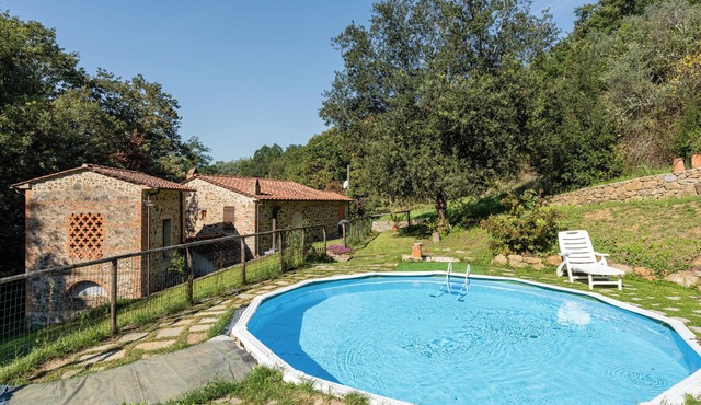 Holiday Home "Mulino di Beboli" with Pool & Garden