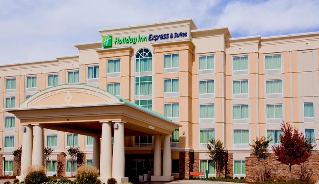Holiday Inn Express Hotel & Suites Jackson Northeast by IHG