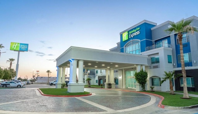 Holiday Inn Express Hotel & Suites El Centro by IHG