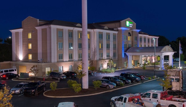 Holiday Inn Express Hotel and Suites Scranton by IHG