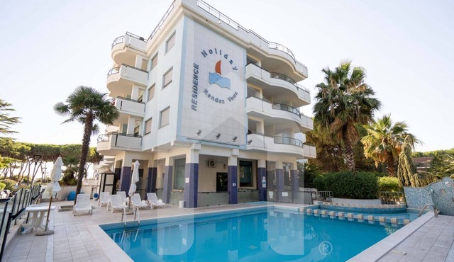 Holiday Rendez Vous 46- Third floor apartment with sea view