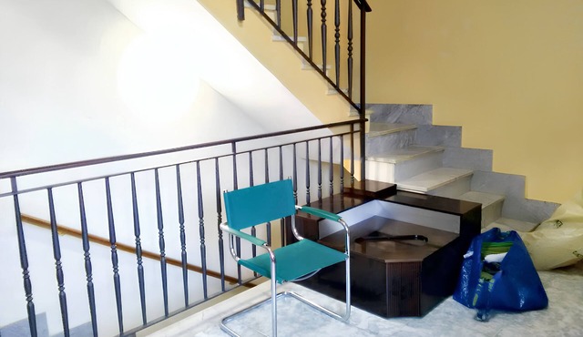 Homerez - Elegant House in Formicola with Parking