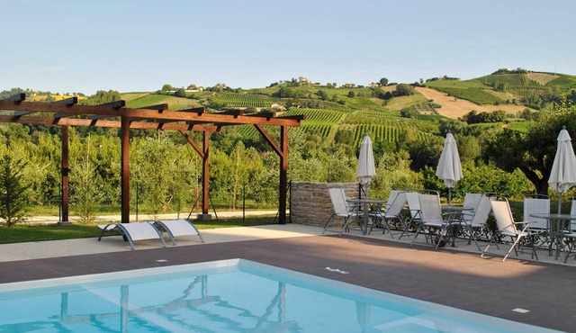 Homerez - House Montalto delle Marche.