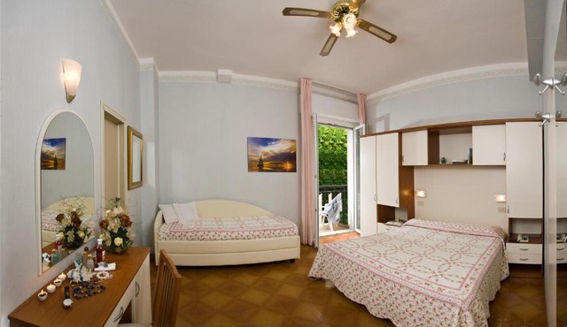Hotel Capri