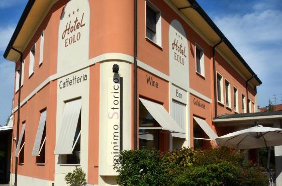 Hotel Eolo