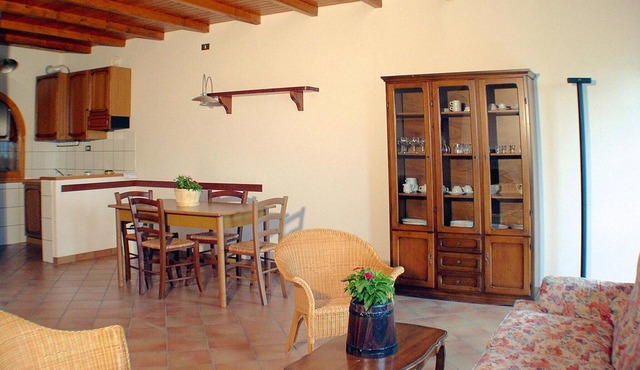 Hotel in Marche with Scenic Hiking Trails