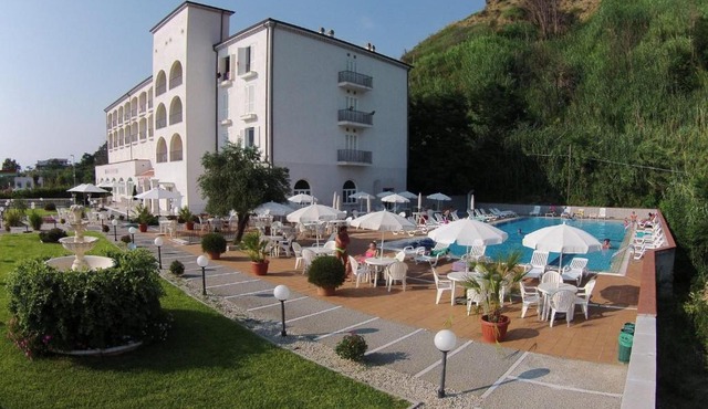 Hotel Total Family