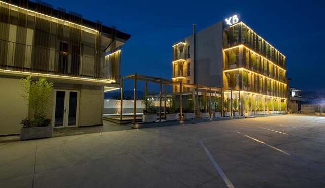 Hotel XBusiness