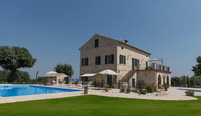 House Ansietta swimming pool, whirlpool, lounge, picnic area wi-fi air conditioning