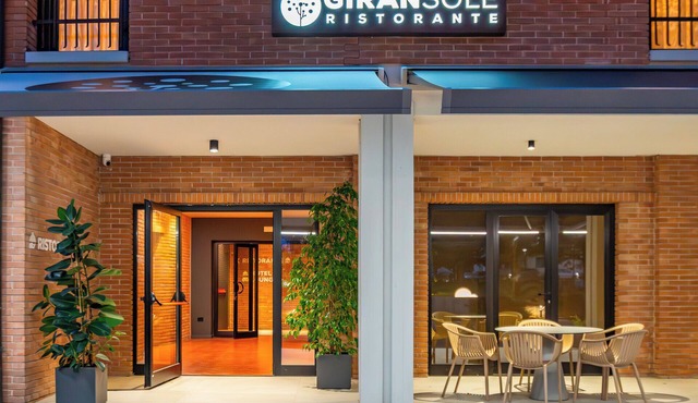 Hub Hotel