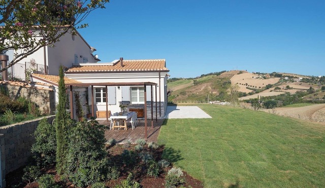 Il Leccio - One Bedroom Guest House, Sleeps 3