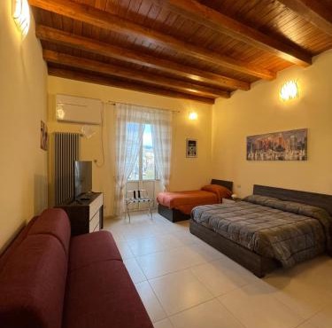 IN CENTRO Rooms and Apartments