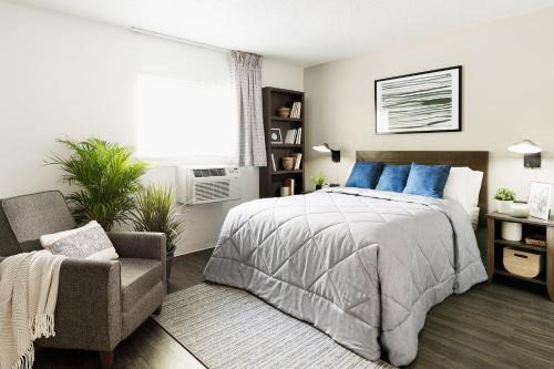 InTown Suites Extended Stay Indianapolis IN -I70 Post Drive