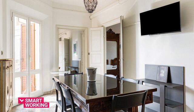 Irnerio Apts - Black Widow by Wonderful Italy