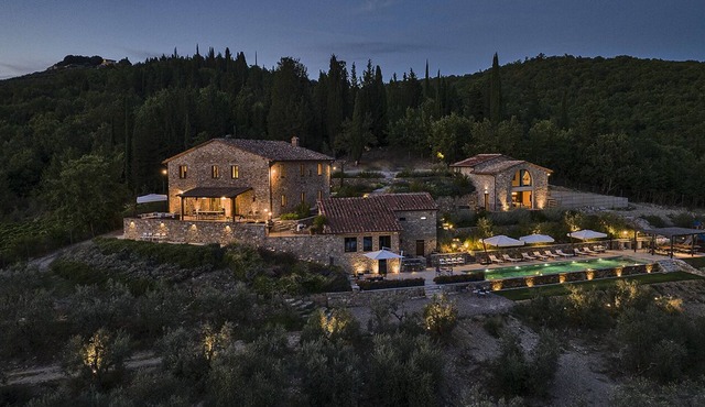 ISOLA SERENA Newly Expanded Private Luxury Villa, Tuscany, Infinity Pool & Views