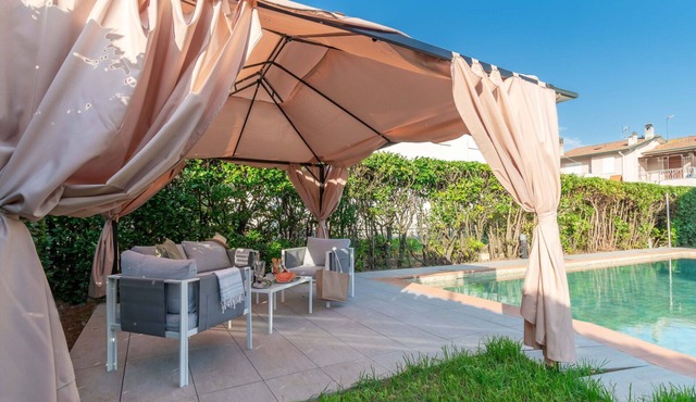 Italian Experience- Villa I Portici