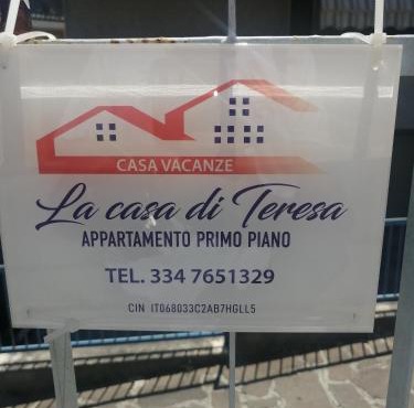La Casa di Teresa ,a soli 100 mt dall Ospedale e 300 mt dalleTerme
