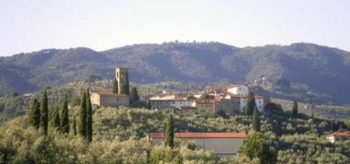 la casa nel borgo