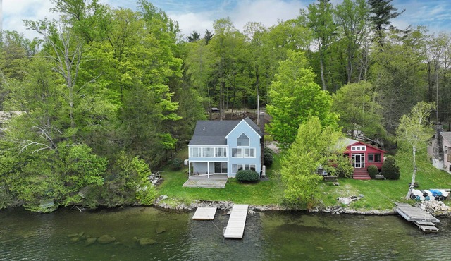 Lakefront Oasis with Spectacular Views – 4BR, 3BA, Sleeps 7, private swim dock.