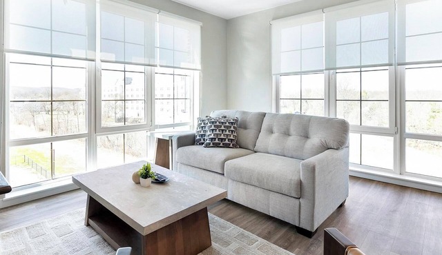 Landing | Modern 2BD, Yoga Studio, Pool